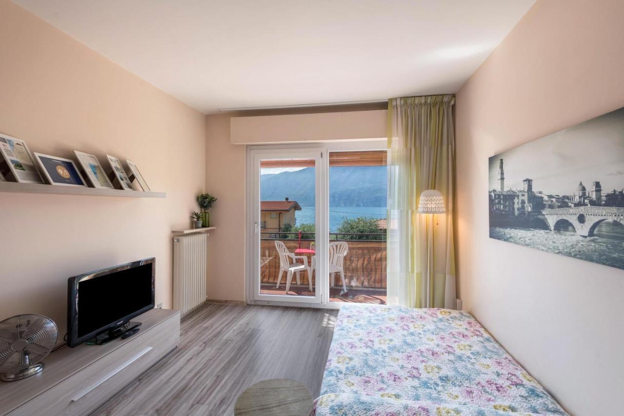 ברנצונה סול גארדה Lake View With Aircon - 5 Minutes From The Beach! מראה חיצוני תמונה