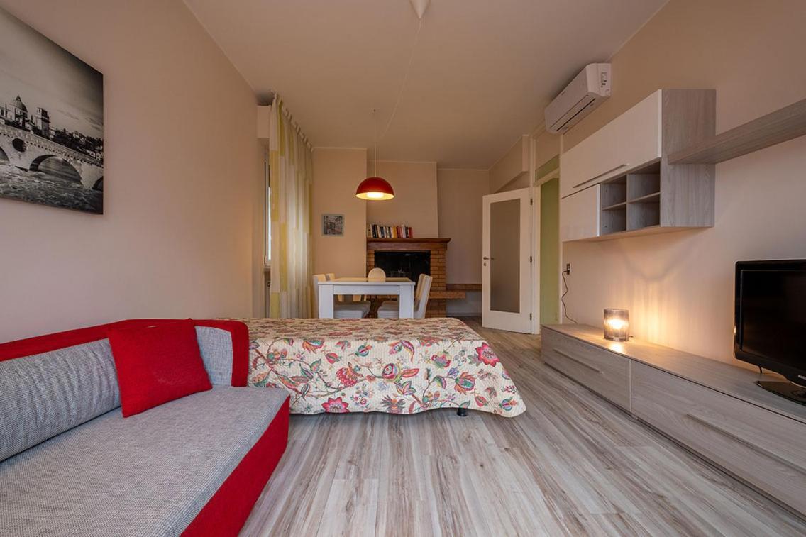 ברנצונה סול גארדה Lake View With Aircon - 5 Minutes From The Beach! מראה חיצוני תמונה
