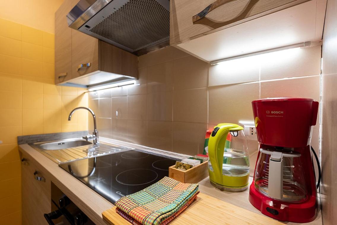 ברנצונה סול גארדה Lake View With Aircon - 5 Minutes From The Beach! מראה חיצוני תמונה